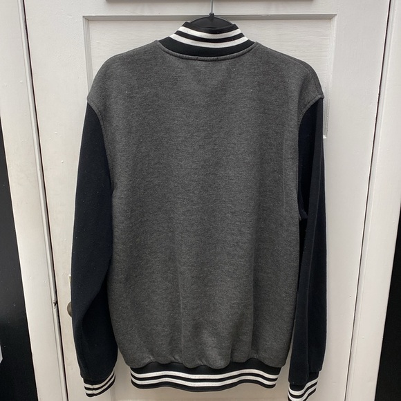 Women's London Nos Jacket - Picture 3 of 7